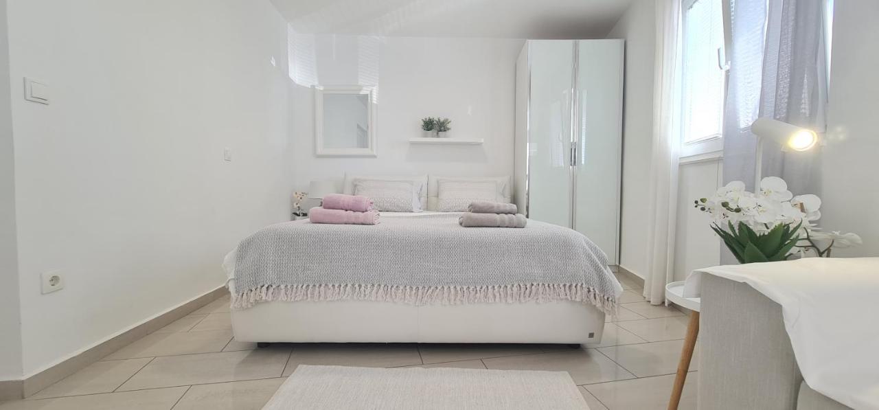 Seahouse By Jelena Apartment Bibinje Exterior photo