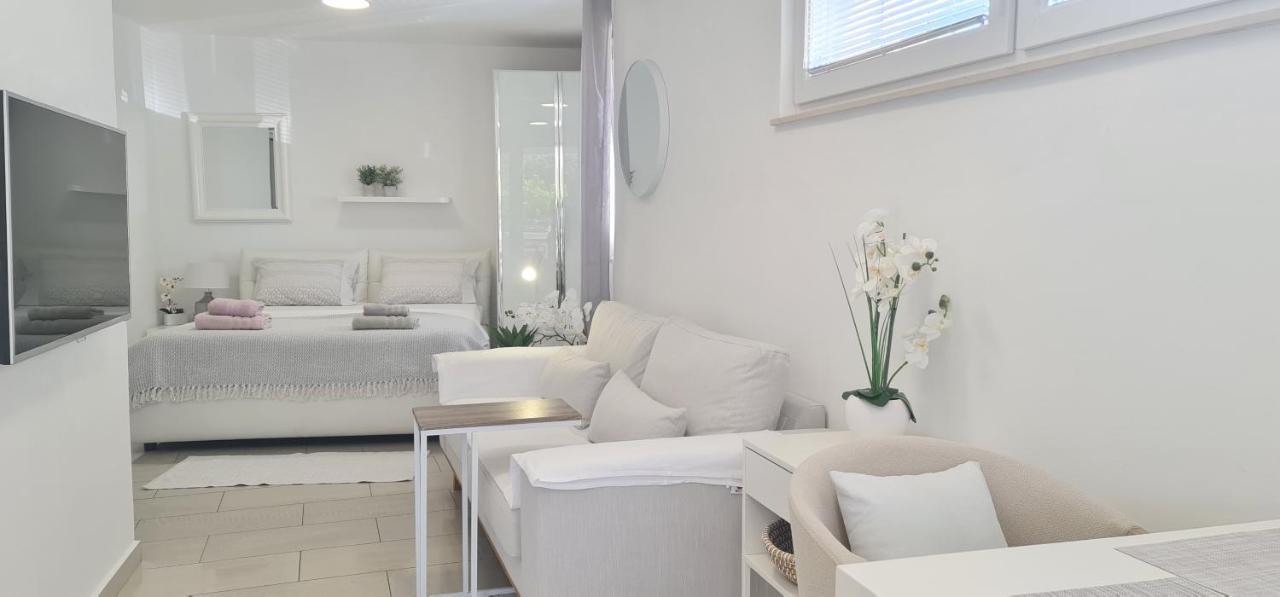 Seahouse By Jelena Apartment Bibinje Exterior photo